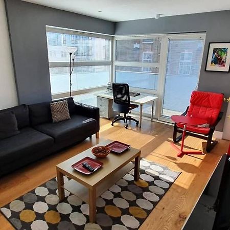 Bright & Spacious Double Bedroom With Ensuite And Concierge! Paid Parking Available Londen Buitenkant foto