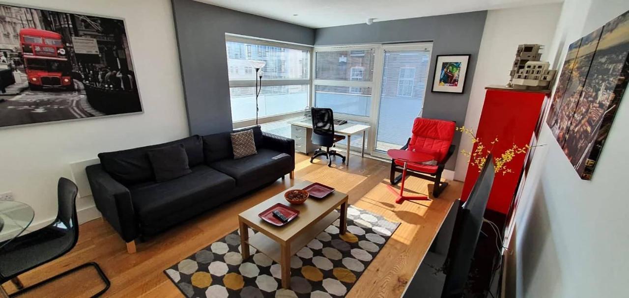 Bright & Spacious Double Bedroom With Ensuite And Concierge! Paid Parking Available Londen Buitenkant foto